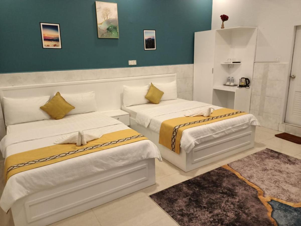 Green Garden Guesthouse กำปอต ภายนอก รูปภาพ