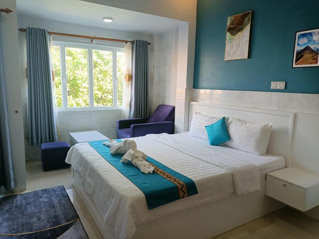 Green Garden Guesthouse กำปอต ภายนอก รูปภาพ
